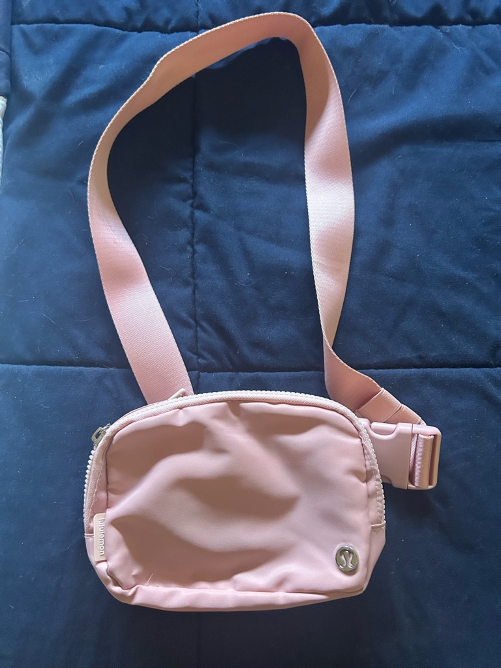 Lululemon - Women's Crossbody Belt Bag